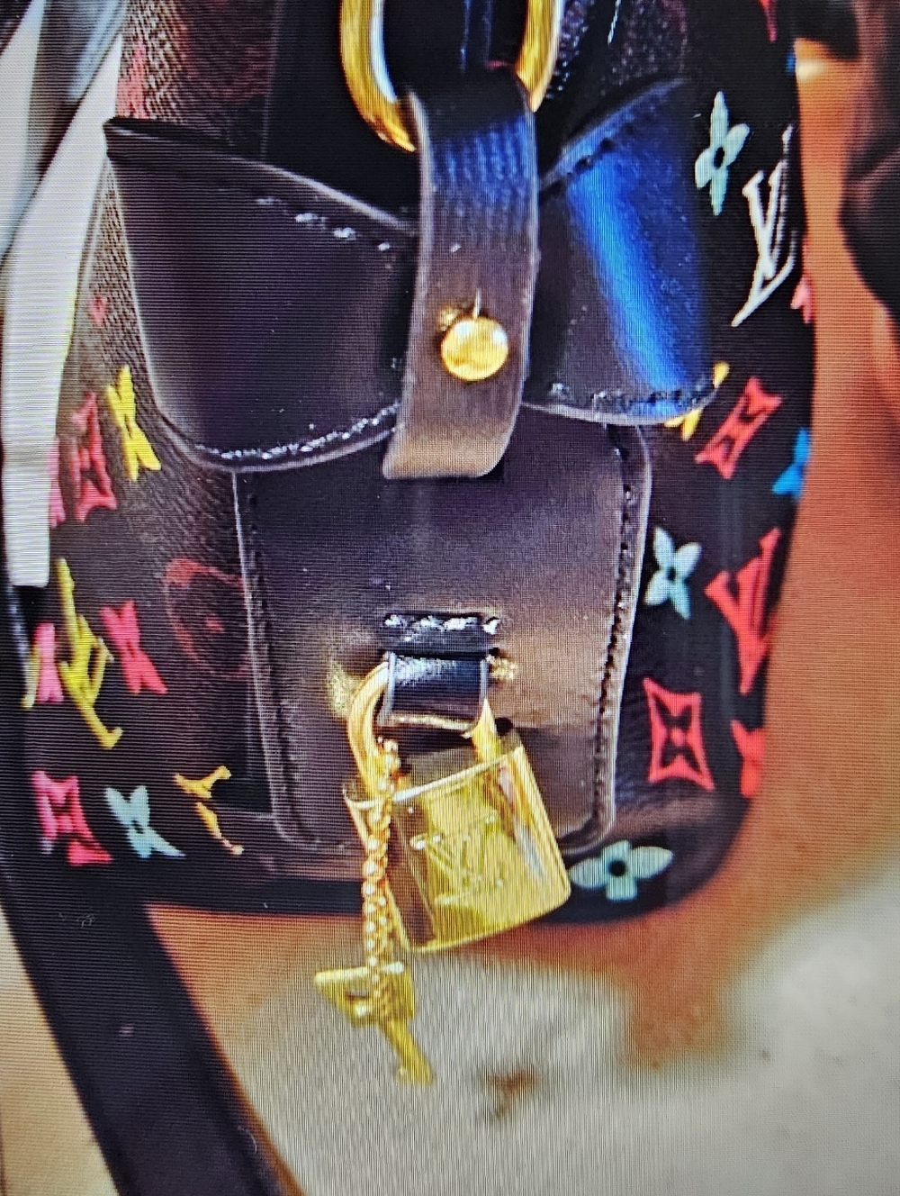 Luxury Designer Bag - Picture 3 of 7